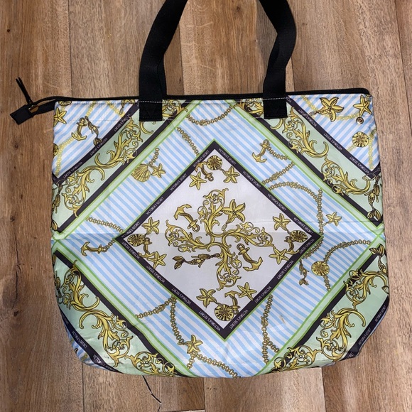 Victoria’s Secret nautical roll up beach cooler tote &picnic blanket 2pc. - Picture 8 of 13